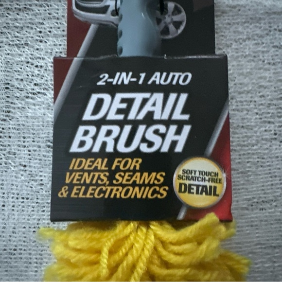 Elite Auto Care 2 in 1 Auto Detail Brush - Picture 3 of 6